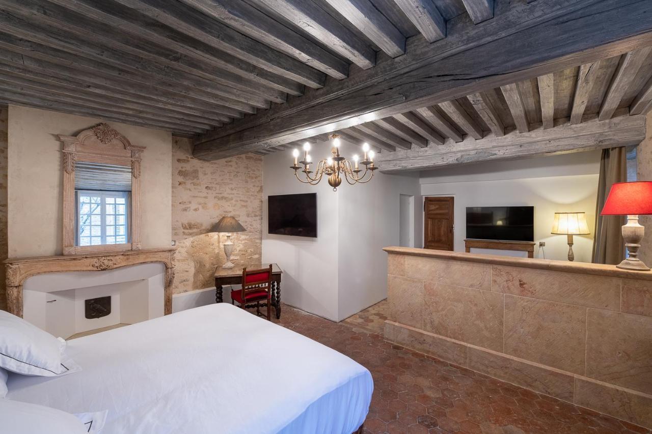 Les Remparts Et Demeures Historiques Hotel